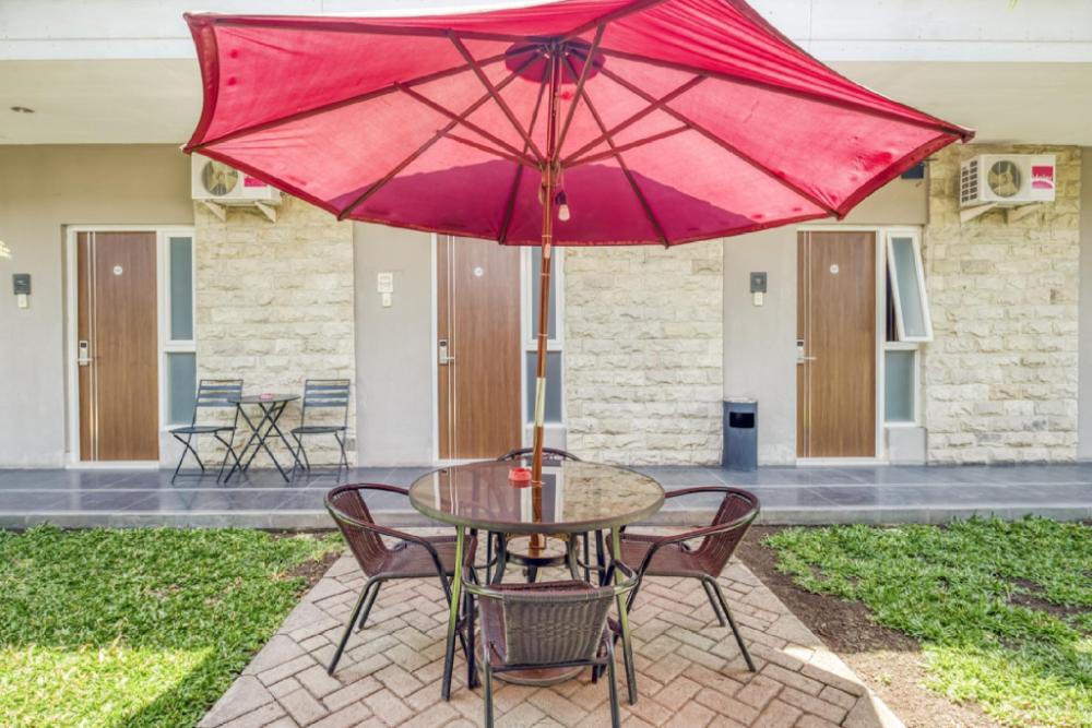 sunshine family homestay near terminal 1 juanda airport