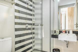 sunshine family homestay near terminal 1 juanda airport