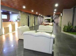 sunshine family homestay near terminal 1 juanda airport