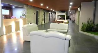 sunshine family homestay near terminal 1 juanda airport