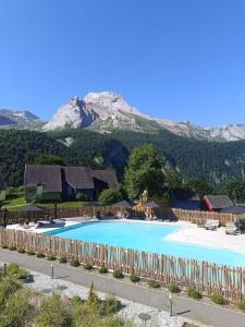 isko basecamp and hotel