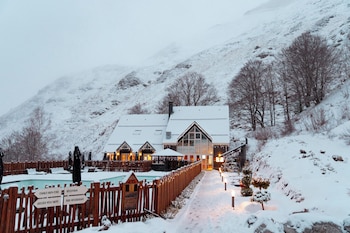 isko basecamp and hotel