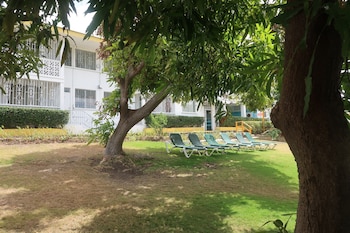 adulo apartments