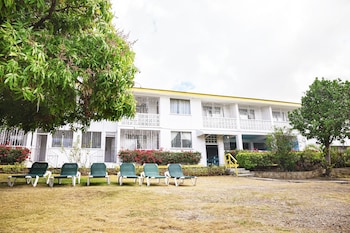 adulo apartments