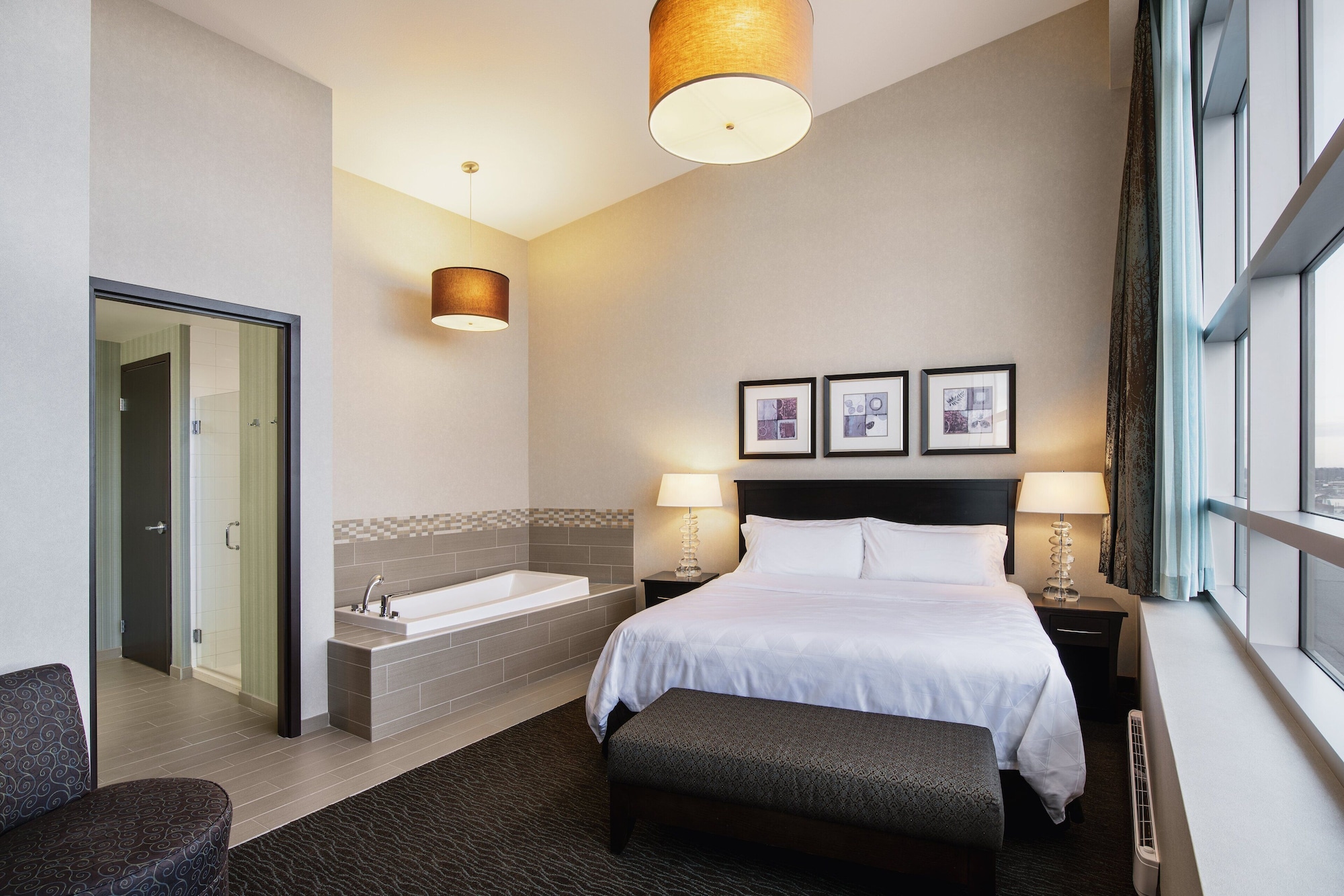 holiday inn hotel and suites saskatoon downtown an ihg hotel