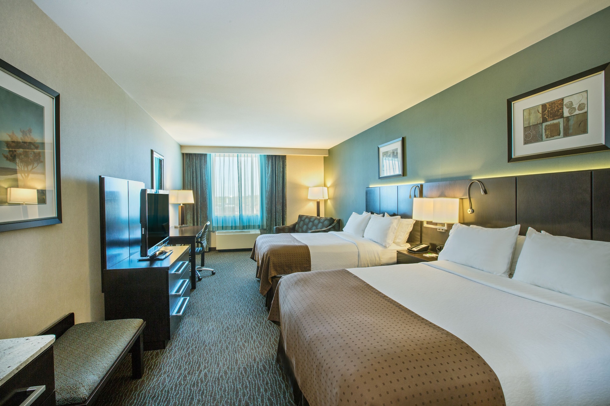 holiday inn hotel and suites saskatoon downtown an ihg hotel