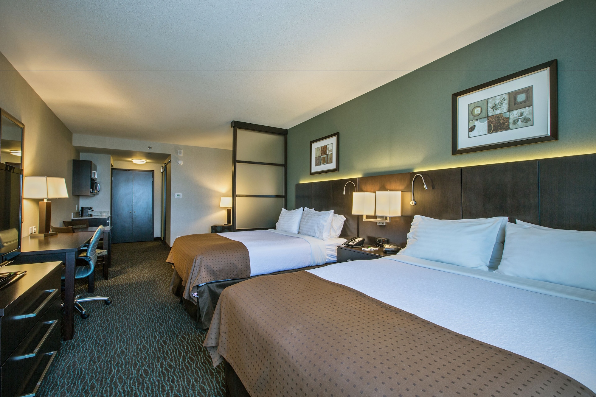 holiday inn hotel and suites saskatoon downtown an ihg hotel
