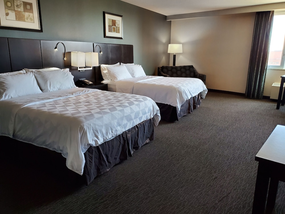 holiday inn hotel and suites saskatoon downtown an ihg hotel