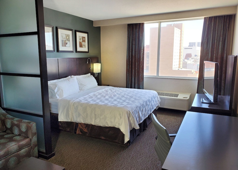 holiday inn hotel and suites saskatoon downtown an ihg hotel