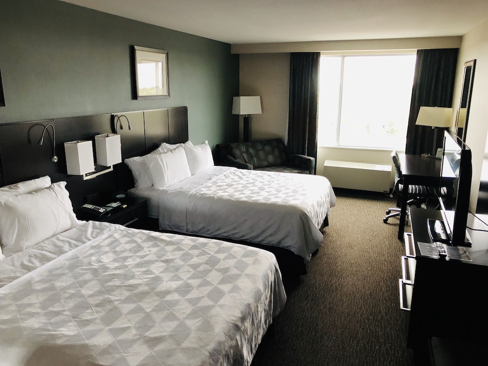 holiday inn hotel and suites saskatoon downtown an ihg hotel