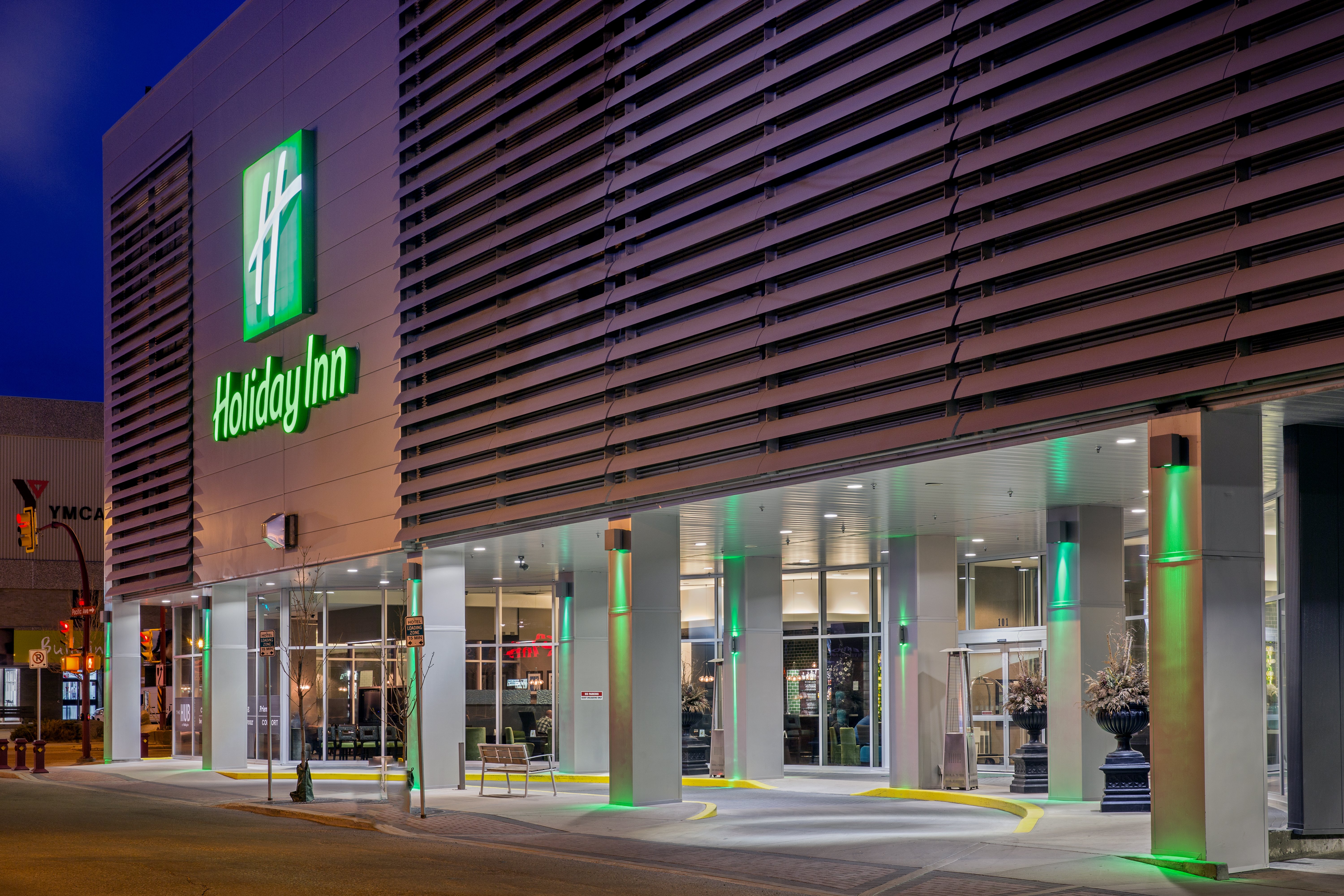 holiday inn hotel and suites saskatoon downtown an ihg hotel
