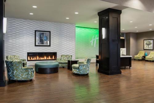 holiday inn hotel and suites saskatoon downtown an ihg hotel