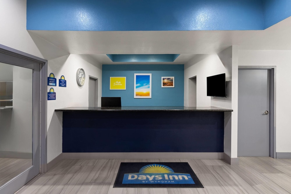 desert inn