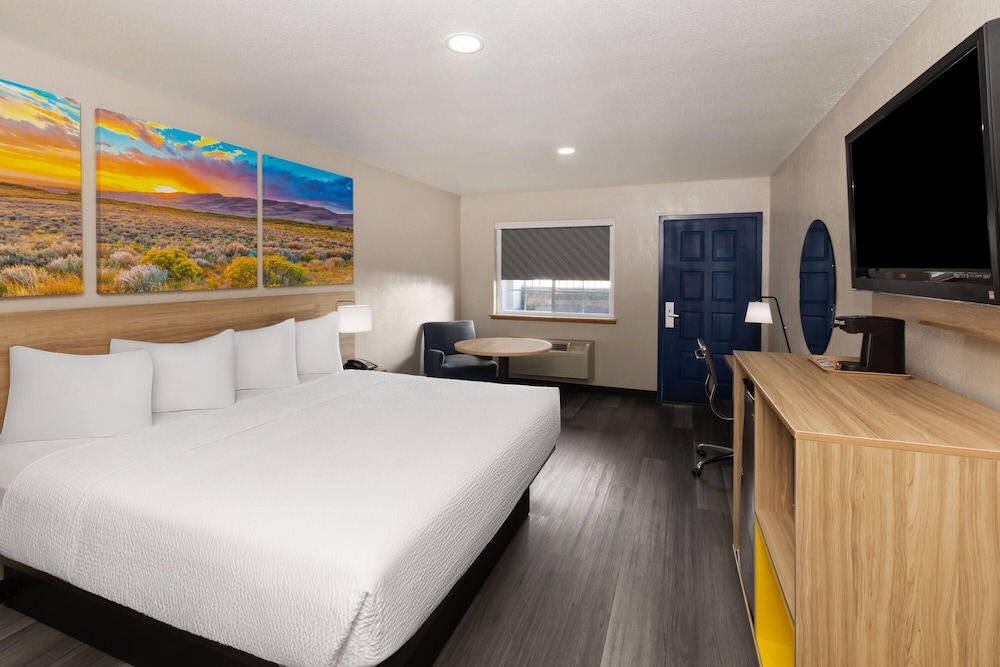 desert inn