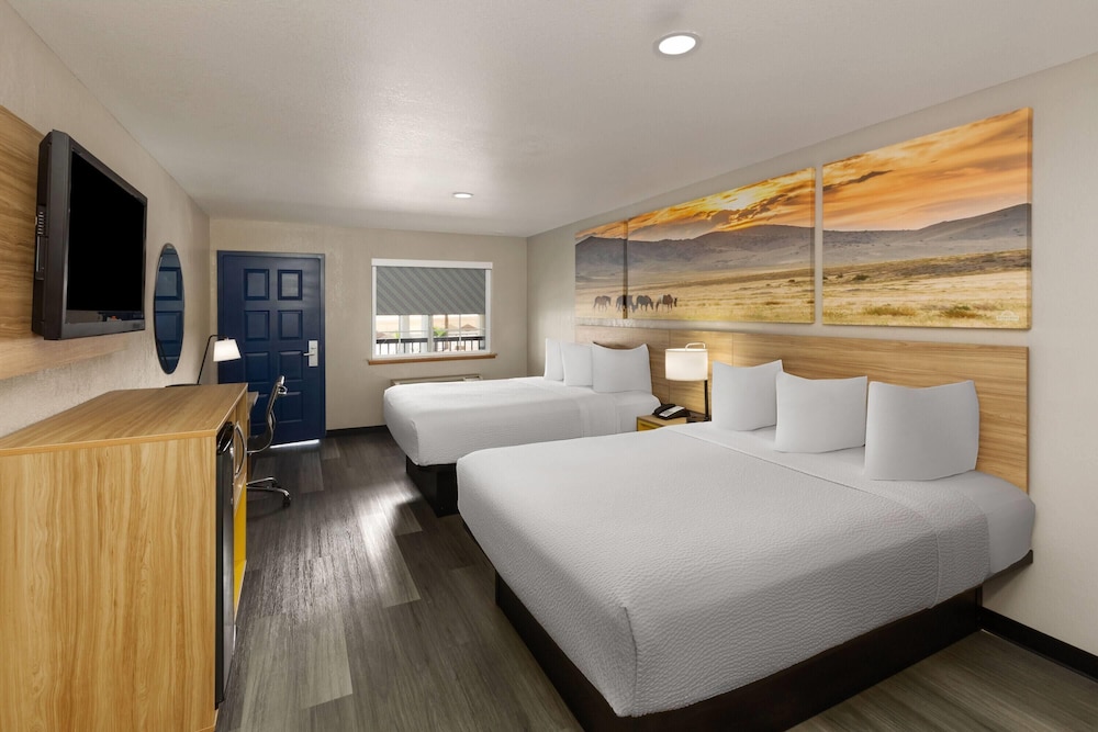 desert inn