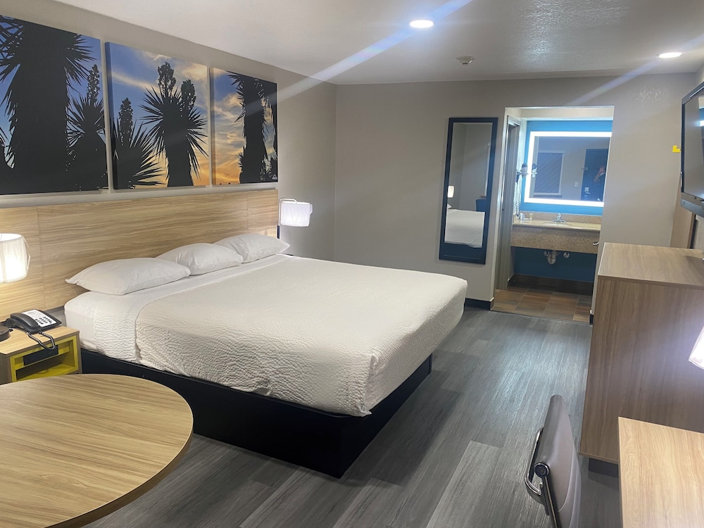 desert inn