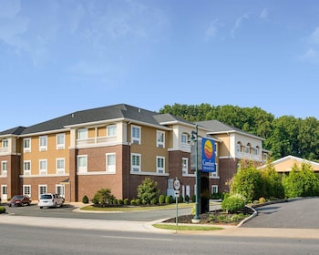 comfort inn and suites orange montpelier