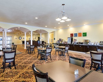 comfort inn and suites orange montpelier