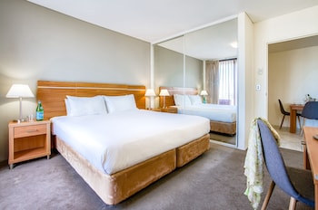 park regis concierge apartments
