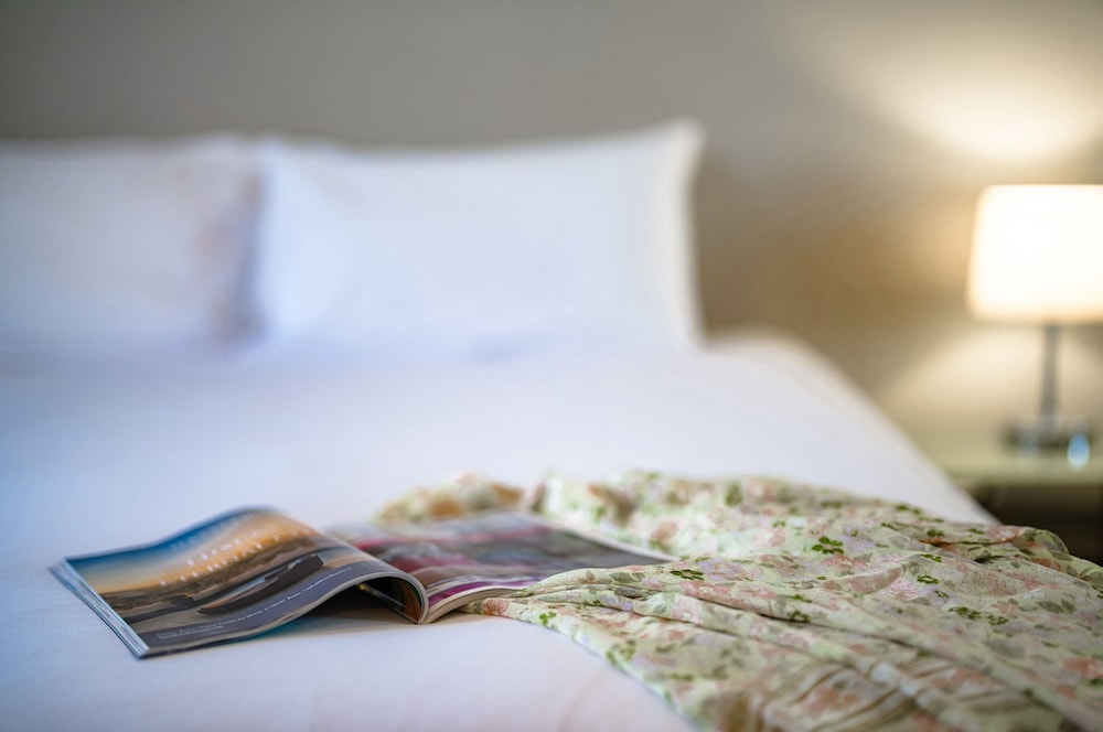 park regis concierge apartments