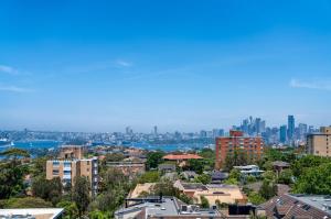 park regis concierge apartments