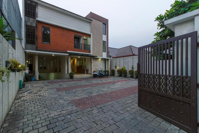 reddoorz plus tb simatupang