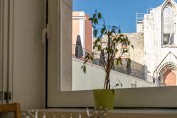 lv premier chiado ch
