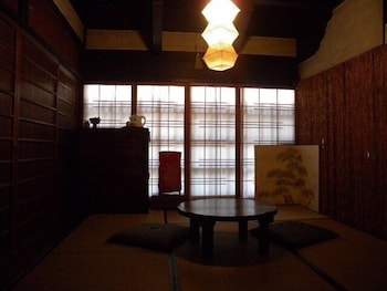guesthouse kingyoya hostel