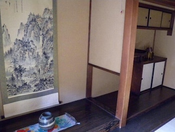 guesthouse kingyoya hostel