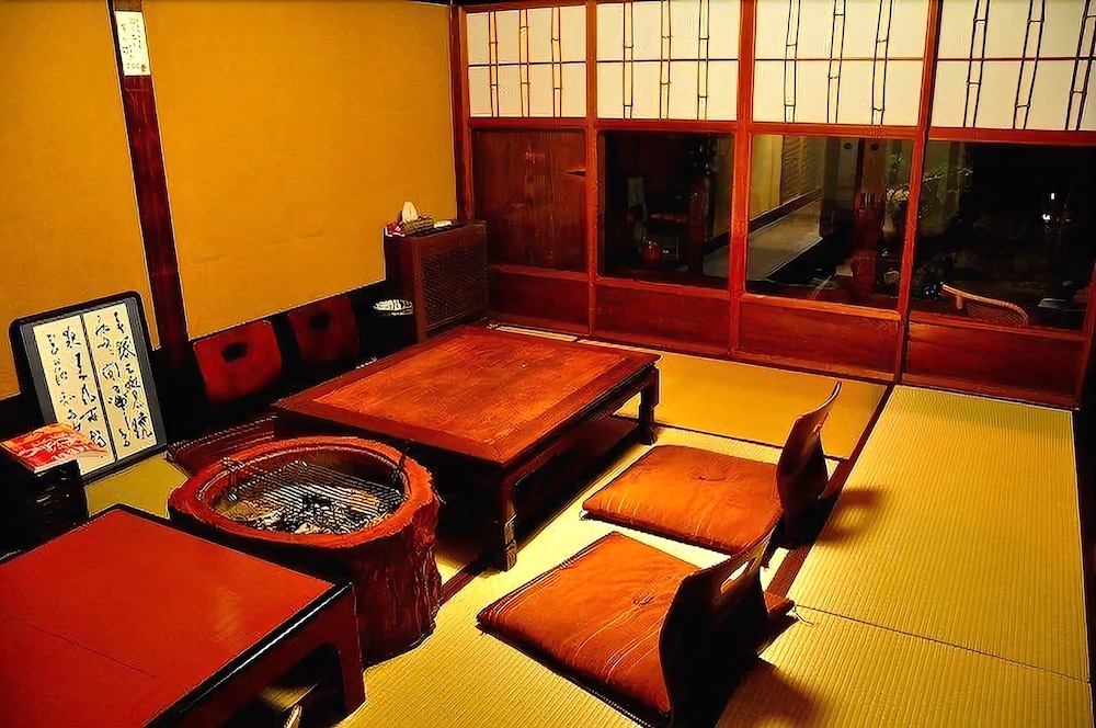 guesthouse kingyoya hostel