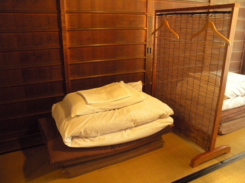 guesthouse kingyoya hostel