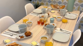 au 10 bed and breakfast