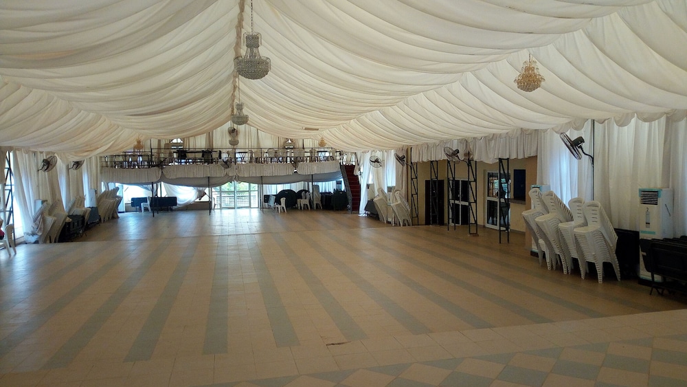 mataan hotel suites