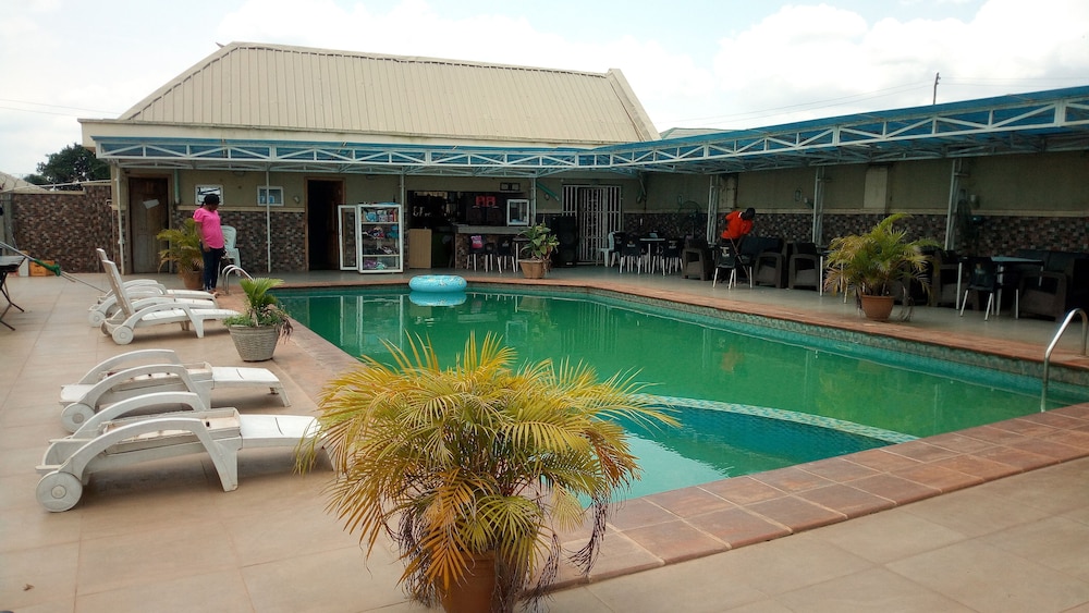 mataan hotel suites