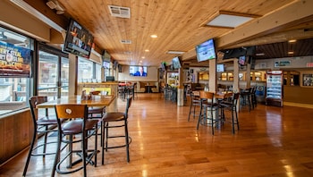 Magnuson Grand Harrisburg,New Cumberland>>Fairview Township,2.5 star