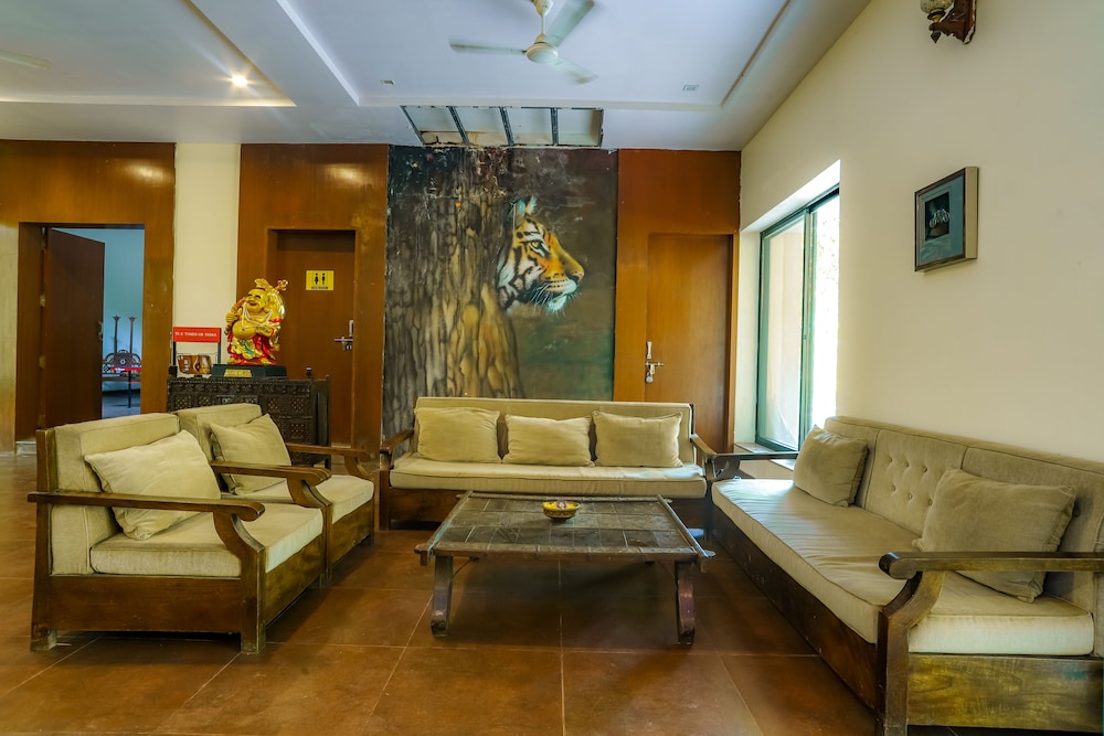 Jharna Resort,Chimur>>Chandrapur,4 star