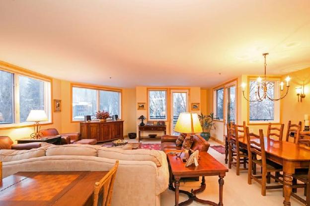 ice house suites and condominiums
