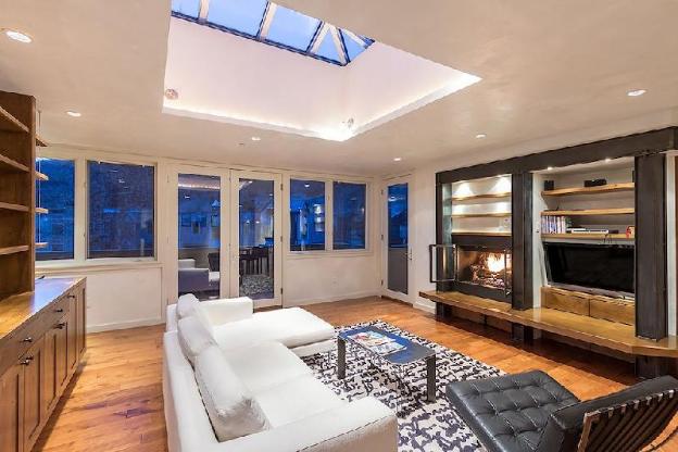 ice house suites and condominiums