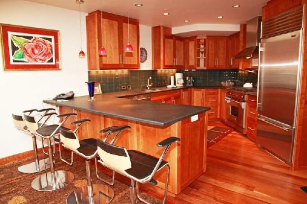 ice house suites and condominiums