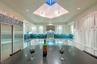 ice house suites and condominiums