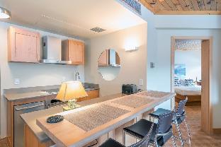 ice house suites and condominiums