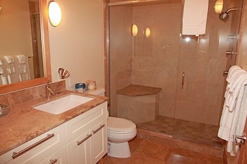 ice house suites and condominiums