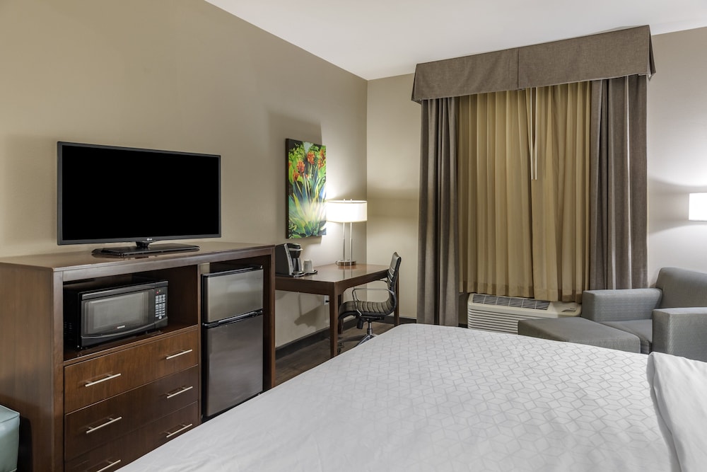 holiday inn express and suites indio coachella valley