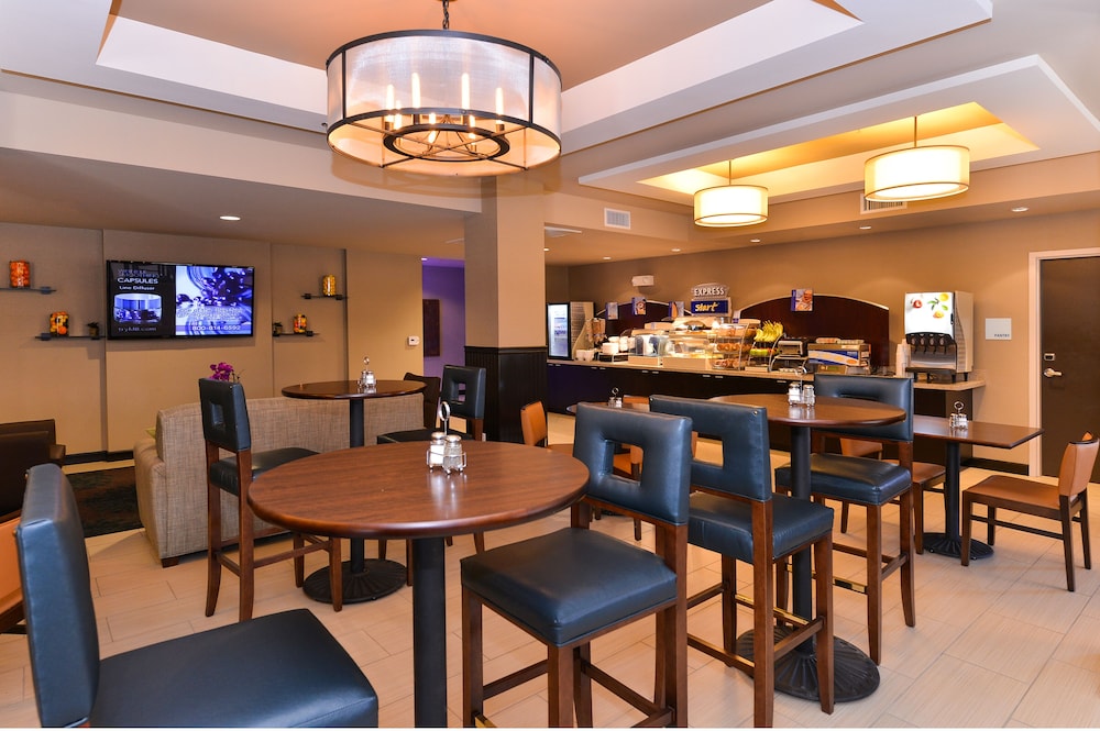 holiday inn express and suites indio coachella valley