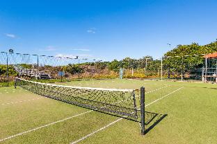 aqualuna beach resort