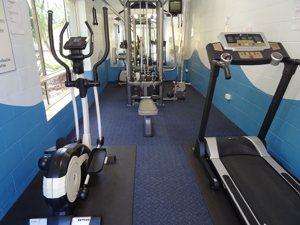 aqualuna beach resort