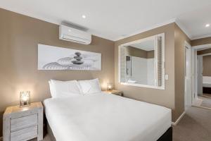 aqualuna beach resort