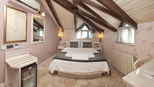 assos behram hotel special class adults only