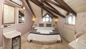 assos behram hotel special class adults only