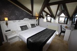 assos behram hotel special class adults only